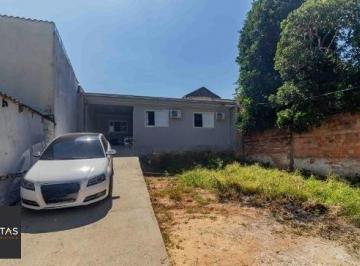 Casa · 94m² · 2 Quartos · 4 Vagas · Casa no bairro Jardim Carvalho de 2 dormitórios e amplo pátio