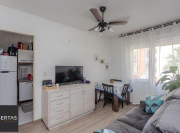 Apartamento · 46m² · 2 Quartos · 1 Vaga · Apartamento de 2 dormitórios e *vaga no bairro Cavalhada