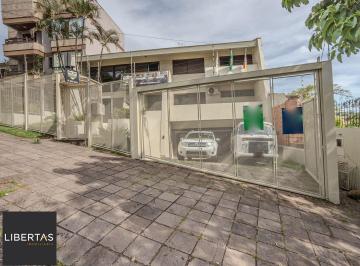 Casa · 250m² · 3 Quartos · 3 Vagas · Casa sobrado no Menino Deus de 3 dormitórios e 3 vagas