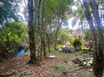 Terreno · 333m² · Excelente terreno arborizado no Cantegrill Fase II.