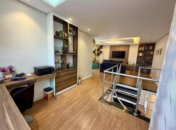 Apartamento · 131m² · 3 Quartos · 1 Vaga · Excelente cobertura no xaxim com 1 vaga de garagem