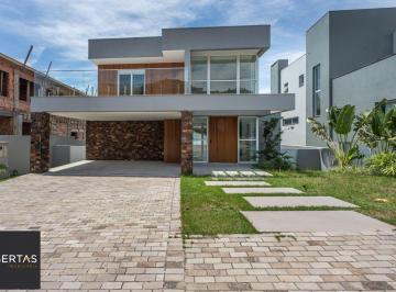 Casa · 485m² · 4 Quartos · 2 Vagas · Casa à venda - na Vila Nova