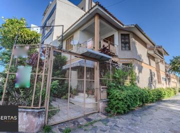 Casa · 281m² · 9 Quartos · 2 Vagas · Casa sobrado no bairro Santana com 9 dormitórios DESOCUPADO