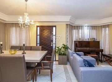 Casa · 180m² · 3 Quartos · 4 Vagas · Sobrado Triplex / 3 quartos / 180m² / Novo Mundo