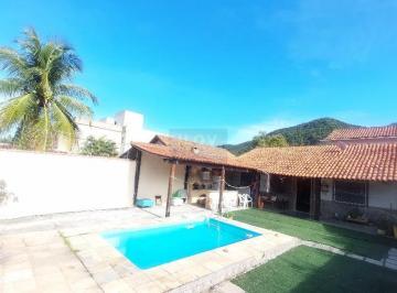 CA0470_01.jpg · Casa de 4 quartos (1 suíte) Quintal amplo com Piscina e Espaço Gourmet TERRENO INTEIRO