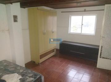 CA0418_01.jpg · LINDA CASA 3 QUARTOS COM VARANDA + ESPAÇO GOURMET COM PISCINA + CAMPO DE FUTEBOL