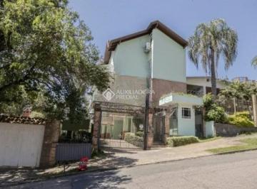 Casa · 195m² · 4 Quartos · 1 Vaga · Casa em Condomínio 4 quarto(s), no bairro Menino Deus