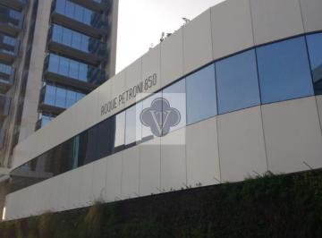 Comercial · 200m² · 6 Vagas · Conjunto Comercial - Ed Roque Petroni