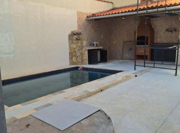 Casa de 4 quartos, Santos · Ótima Casa sobreposta térrea, piscina e espaço gourmet/churrasqueira !