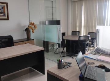 Comercial , Santos · Ótimo conjunto comercial, bem localizado, andar alto, vista panorâmica !