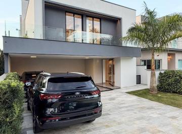 Casa · 267m² · 3 Quartos · 6 Vagas · Casa á Venda no Condomínio Aruã Eco Park