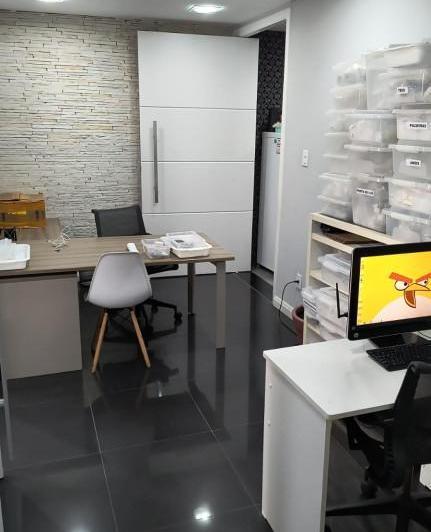 Foto do imóvel - Sala comercial em prédio bem localização na região central de São Paulo com 1 banheiro e copa