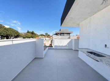 Apartamento · 100m² · 3 Quartos · 1 Vaga · Cobertura com 3 Quartos sendo 1 Suíte à Venda, 100m², 1 Vaga, Elevador, Bairro Copacabana