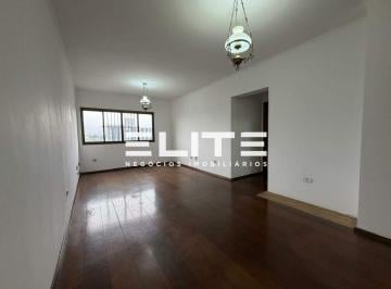 Apartamento · 122m² · 3 Quartos · 1 Vaga · Apartamento Amplo de 122m² no Bairro Jardim – Conforto, Privacidade e Excelente Localização em Santo