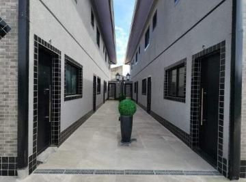 Casa · 81m² · 2 Quartos · 1 Vaga · Casa à venda com 2 quartos no bairro Laranjeiras