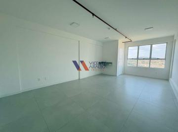 Comercial · 33m² · 1 Vaga · Sua empresa instalada em um prédio novo, 100% preparado para a área médica e ao lado do Hospital Uni