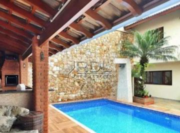 Casa · 495m² · 4 Quartos · 8 Vagas · Amplo Sobrado Campestre 