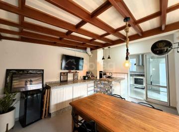 Casa · 97m² · 3 Quartos · 2 Vagas · Casa á venda com três dormitórios, espaço gourmet no Condomínio Vila Santa Rosa em Valinhos.