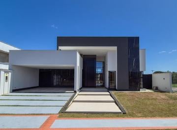 Casa · 398m² · 4 Quartos · 3 Vagas · Casa Linear no Jardins Veneza, 4 suítes, 398m², 3 vagas, lazer privativo