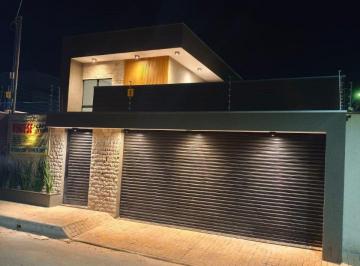 Casa · 300m² · 4 Quartos · 2 Vagas · Venda - Parque Serrano