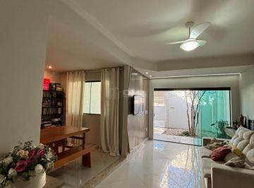 Casa · 120m² · 3 Quartos · 1 Vaga · Casa Mobiliada com 3 quartos em  Alphaville para Locação