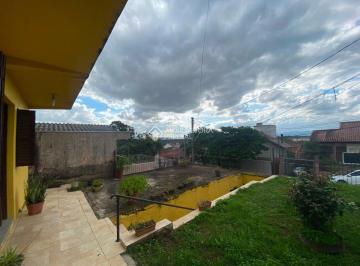 Casa · 160m² · 4 Quartos · 1 Vaga · Casa com 3 dormitórios no Bairro Pinheiro