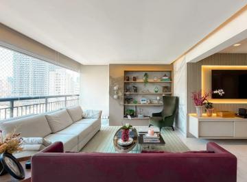 Apartamento · 213m² · 3 Quartos · 4 Vagas · Apartamento para venda em Brooklin com 3 quartos, sendo 3 suítes, 213m²