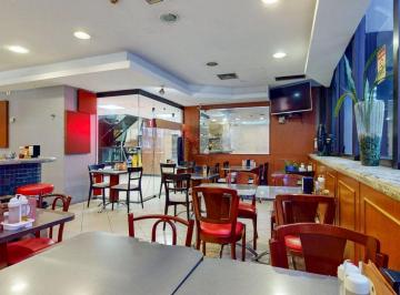 Comercial · 52m² · 1 Vaga · Loja de rua para venda em Moema, 52m²