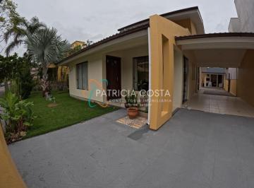 Casa · 145m² · 3 Quartos · 1 Vaga · Casa para Locação Anual no Jardim Panorâmico – Garopaba/SC