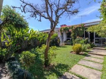 Casa · 300m² · 4 Quartos · 4 Vagas · Casa para venda em Brooklin Paulista com 4 quartos, sendo 2 suítes, 300m²