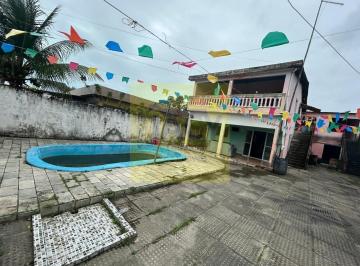 Casa · 430m² · 8 Quartos · 5 Vagas · Casas em Itamaraca com Piscina, 8qts, Churrasqueira, Quintal, 5vgs a 3 min do Mar