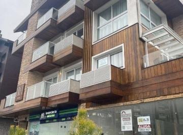 79aa58e973d47d16274b261f3d76db237866aad8 · Apartamento Mobiliado no Centro de Canela