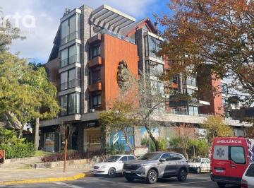 9f67fefbfd50a4a5155f593a5d797c846b32c083 · SALA COMERCIAL NOVA PARA LOCAÇÃO – CENTRO DE GRAMADO