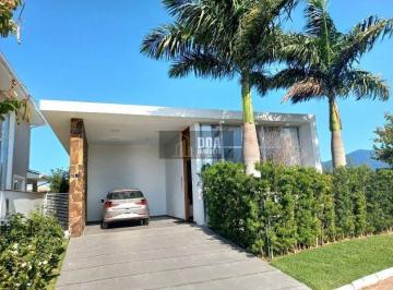c9457d79e70a.JPG · Linda e moderna casa ,3 dorm (suite),em condomínio no Campeche.
