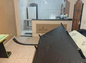 Casa · 1m² · 2 Quartos · 2 Vagas · Oportunidade - Casa - Residencial União - 2 Dormitórios - 64m².