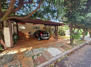 Casa · 323m² · 3 Quartos · 2 Vagas · Casa para Venda e Locação com 03 quartos, sendo 01 suíte e área de churrasco Condomínio Jatobá, em R