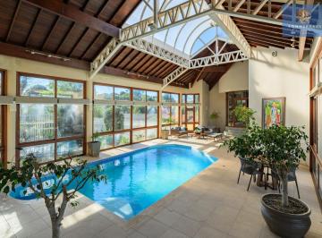 Casa · 879m² · 4 Quartos · 5 Vagas · Casa Alto Padrão em Nova Petrópolis