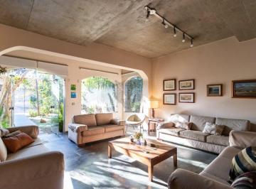 Casa · 329m² · 4 Quartos · 4 Vagas · Casa para venda em Campo Belo com 4 quartos, sendo 1 suíte, 329m²