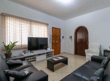 Casa · 181m² · 4 Quartos · Sobrado para venda em Chácara Inglesa com 4 quartos, sendo 1 suíte, 181m²