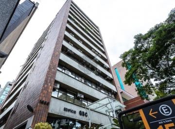 Comercial · 266m² · 4 Vagas · Conjunto comercial para venda em Vila Olímpia, 266m²