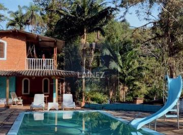 Rural · 12000m² · 4 Quartos · Sítio em Centro - Juquitiba