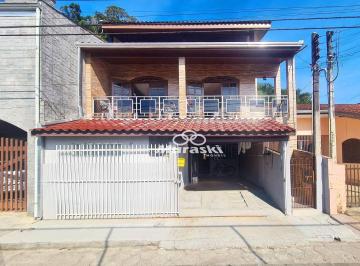 bdd14b6b4c31f50a615fd790c091e8a4fe836270 · Imóvel no centro de Guaratuba
