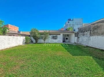 a850f318fd1e68a06d48dc4689c66794805c3a43 · Casa com 2 quartos à venda, 100 m² por R$ 620.000 - Brejatuba - Guaratuba/PR