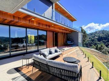316b0d6e892f9bd749ab5f3b7c5280a35f5bee6d · Casa com 4 dormitórios à venda, 450 m² por R$ 7.900.000,00 - Descansópolis - Campos do Jordão/SP