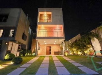 c3df559580bdfb41b3726a94fa8124c77ca7b557 · Casa com 3 dormitórios à venda, 300 m² por R$ 1.400.000 - Granja Viana II - Cotia/SP
