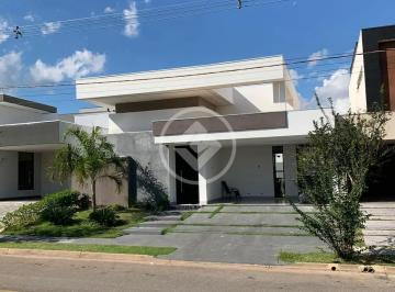 98001549-7c9d-4ffb-a841-0130bcb2f295.jpeg · Casa térrea com 03 suítes á venda no Condomínio Florais da Mata.