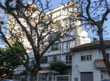  · Apartamento totalmente reformado de 140m2 com vaga no Bom Fim