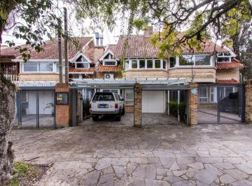 Casa · 174m² · 3 Quartos · 2 Vagas · Casa com 3 quartos à venda na Avenida Copacabana,, Tristeza, Porto Alegre