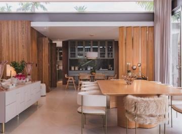 Casa de 4 quartos, Brasília · Casa Lago Sul 4 Quartos 5 Banheiros 4 Vagas