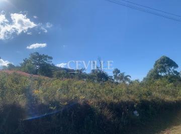 02 · Oportunidade rara no Cond. Ville des Lacs